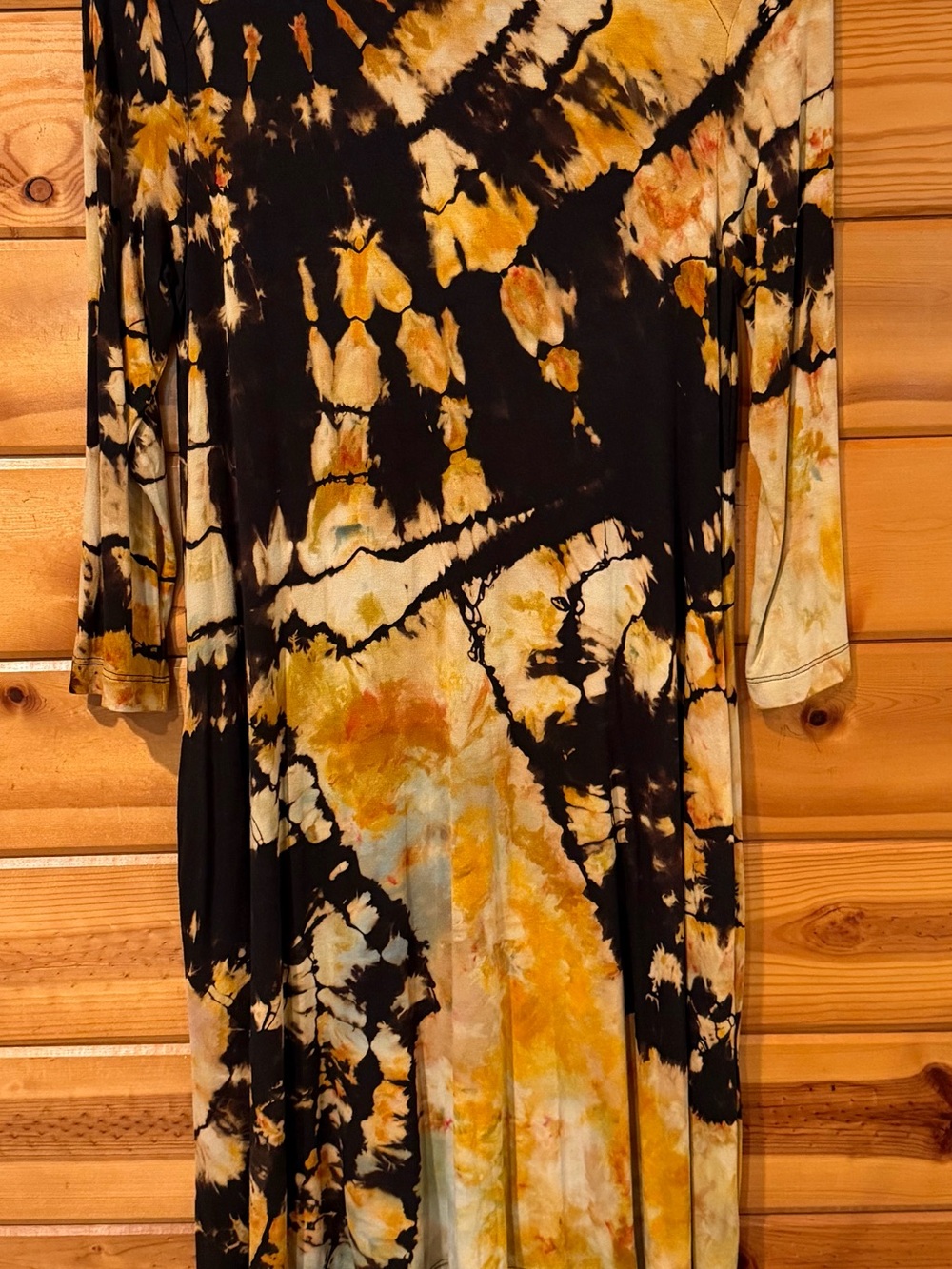 Time and Tru Black and Yellow Tie-Dye Long Sleeve Dress